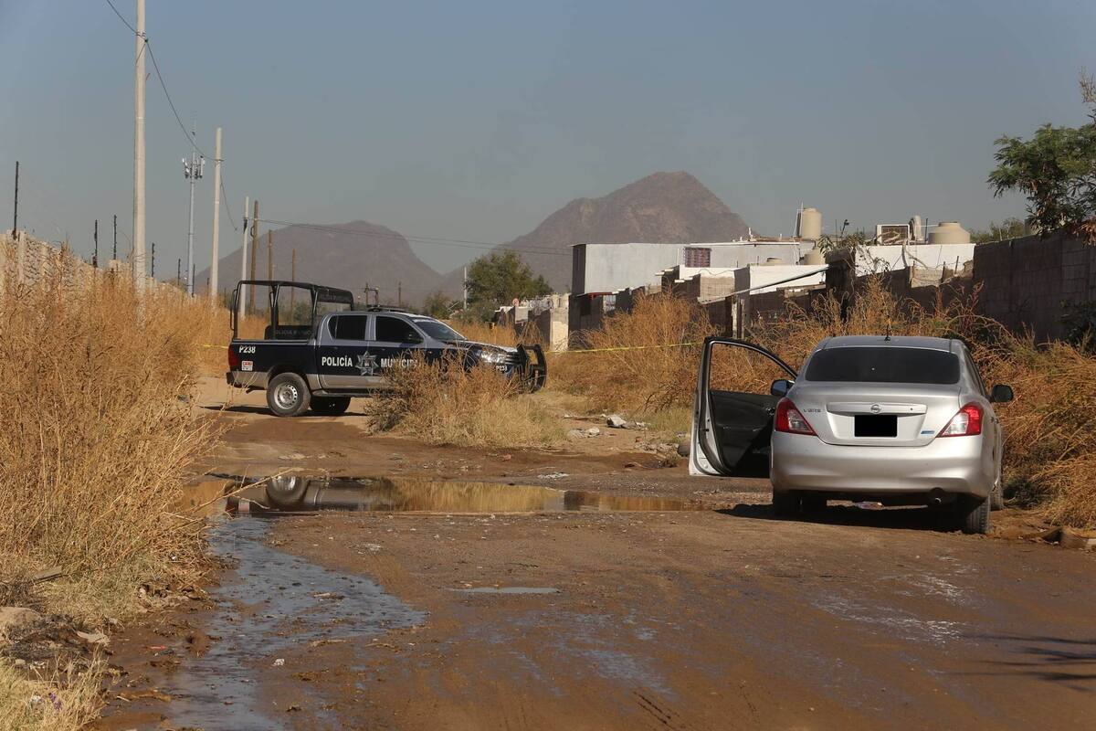 Hermosillo: Localizan a persona sin vida en el interior de un carro