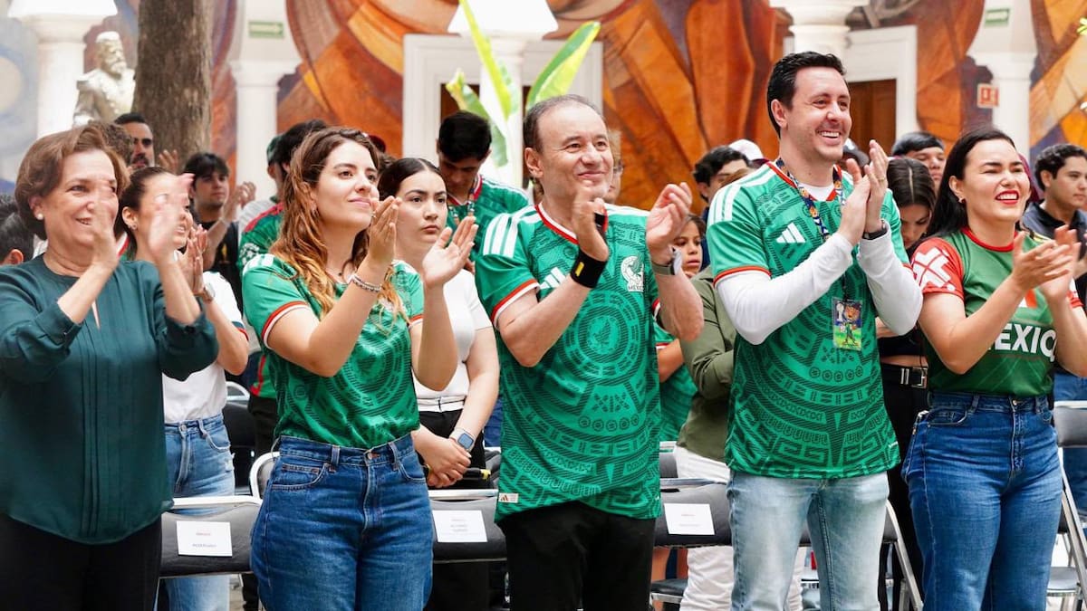 Durazo celebra con niños, jóvenes y futbolistas sonorenses el arranque del Mundial 2026 y el debut de México en la Copa