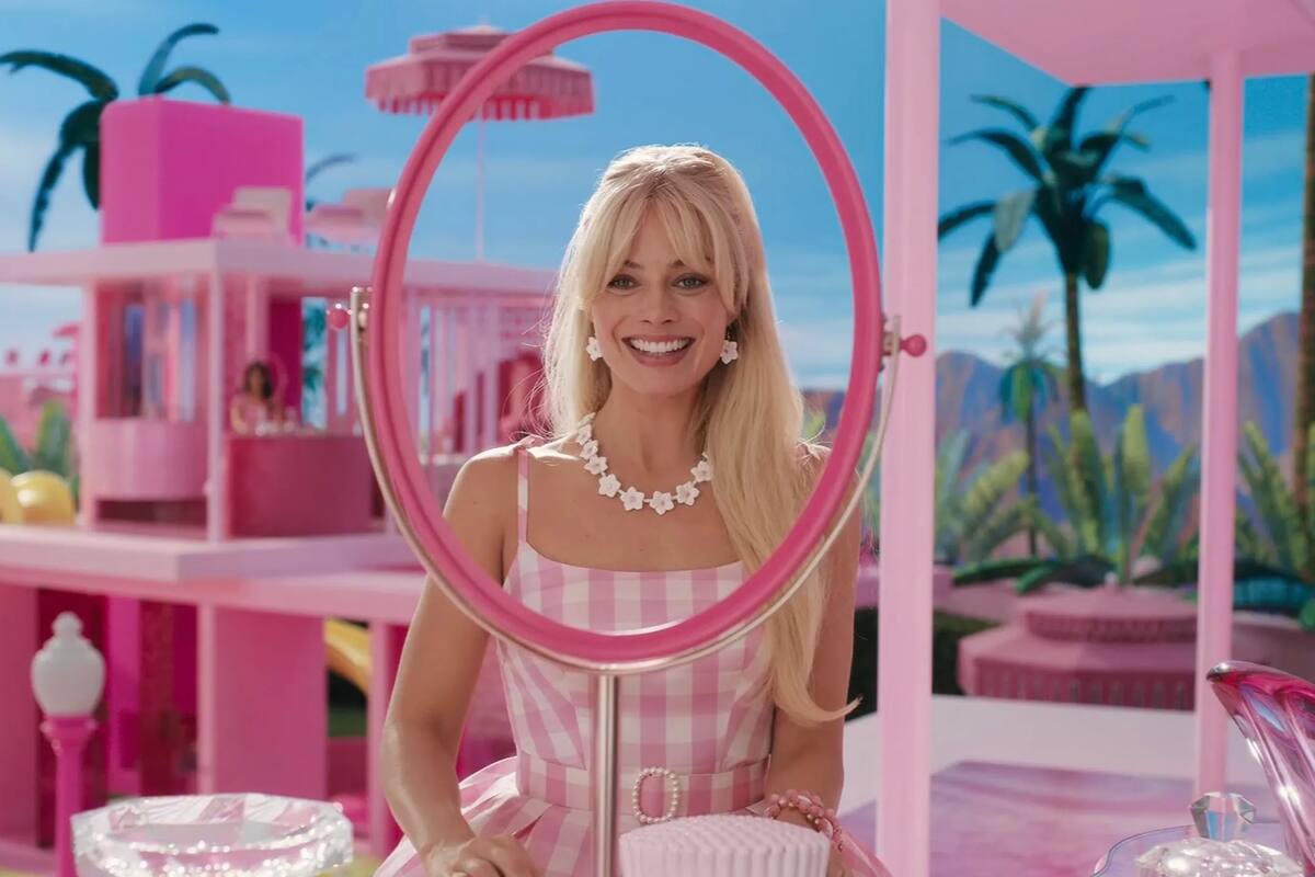 Margot Robbie piensa que "probablemente todo el mundo está harto" de verla después de Barbie