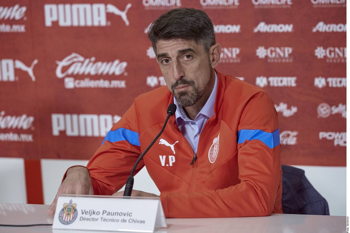 Ex técnico de Chivas opina sobre incidende ocurrido con la prensa: “Disculparse no es suficiente”