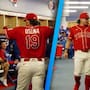 Rangers estrena jersey de “Tejas” con J y el sinaloense Alex Osuna lo modela en una pasarela improvisada en los vestidores