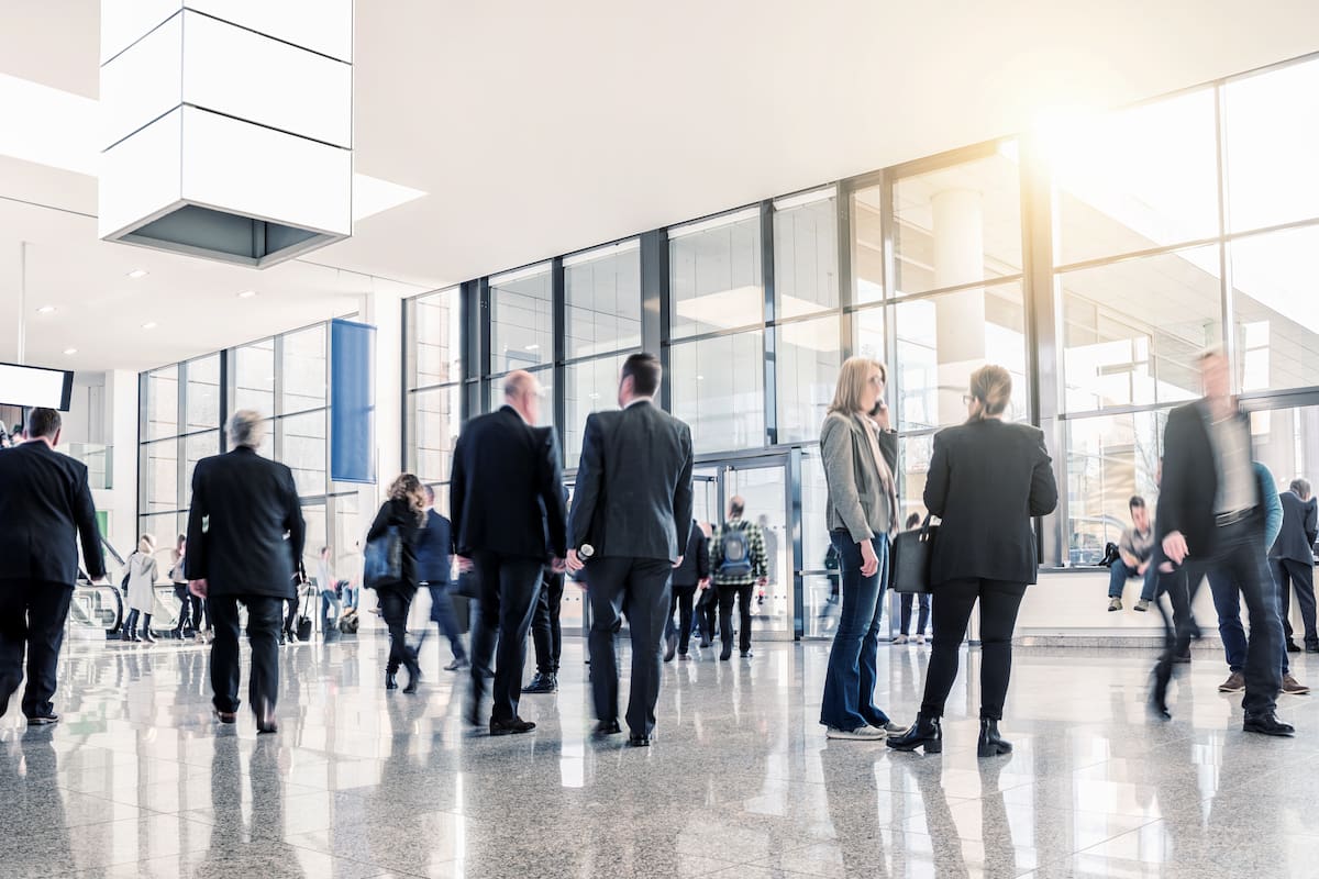 Con alcance internacional