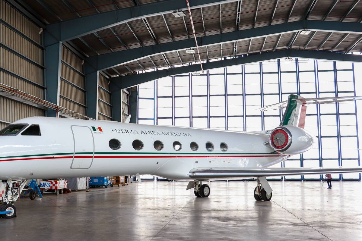 INDEP recupera 663 mdp al vender tres aeronaves en subasta