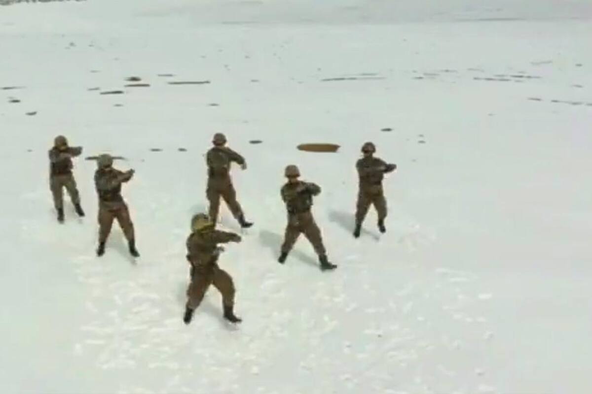 Viral: Soldados chinos bailan a 5.200 metros de altitud