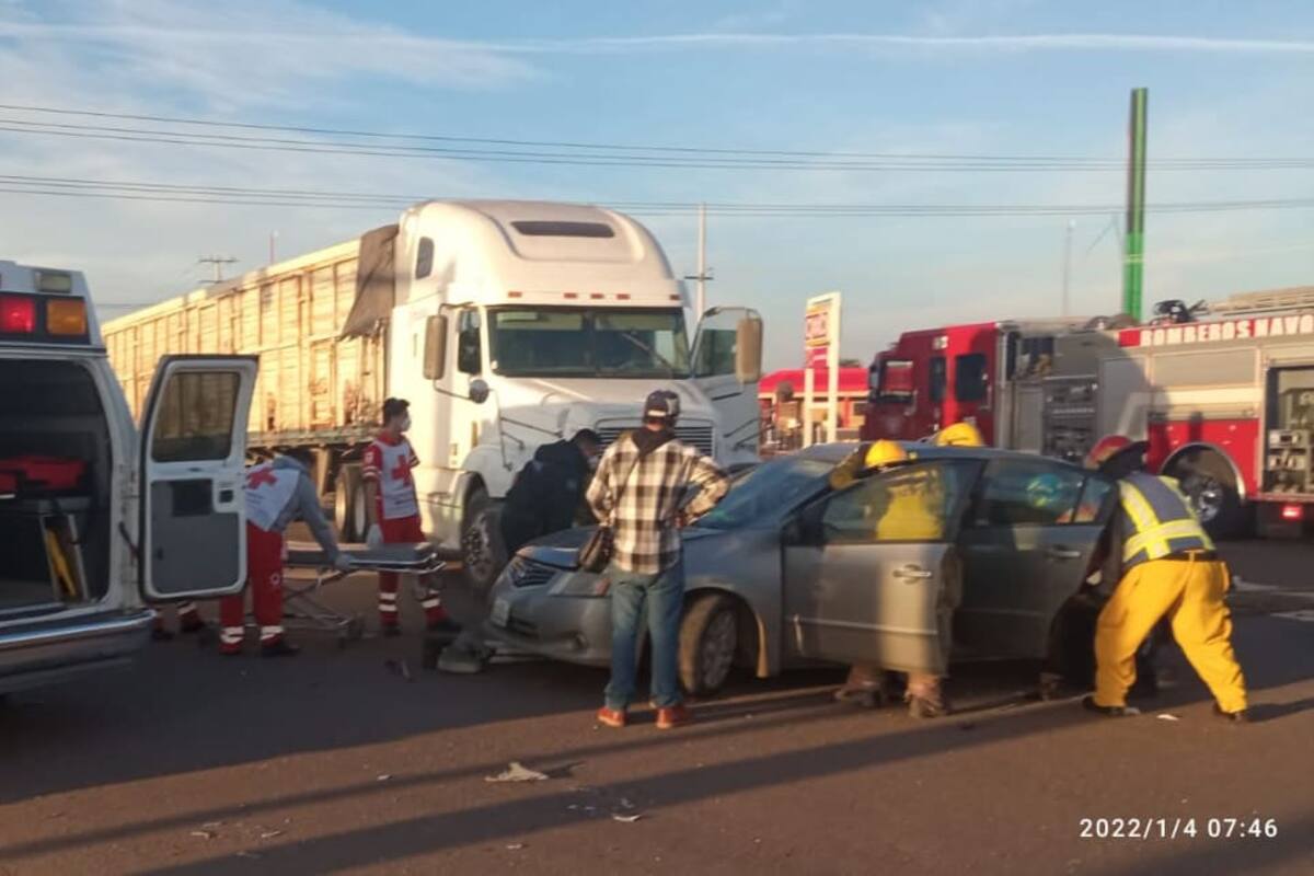 Accidente deja tres lesionados entre ellas dos menores en Navojoa