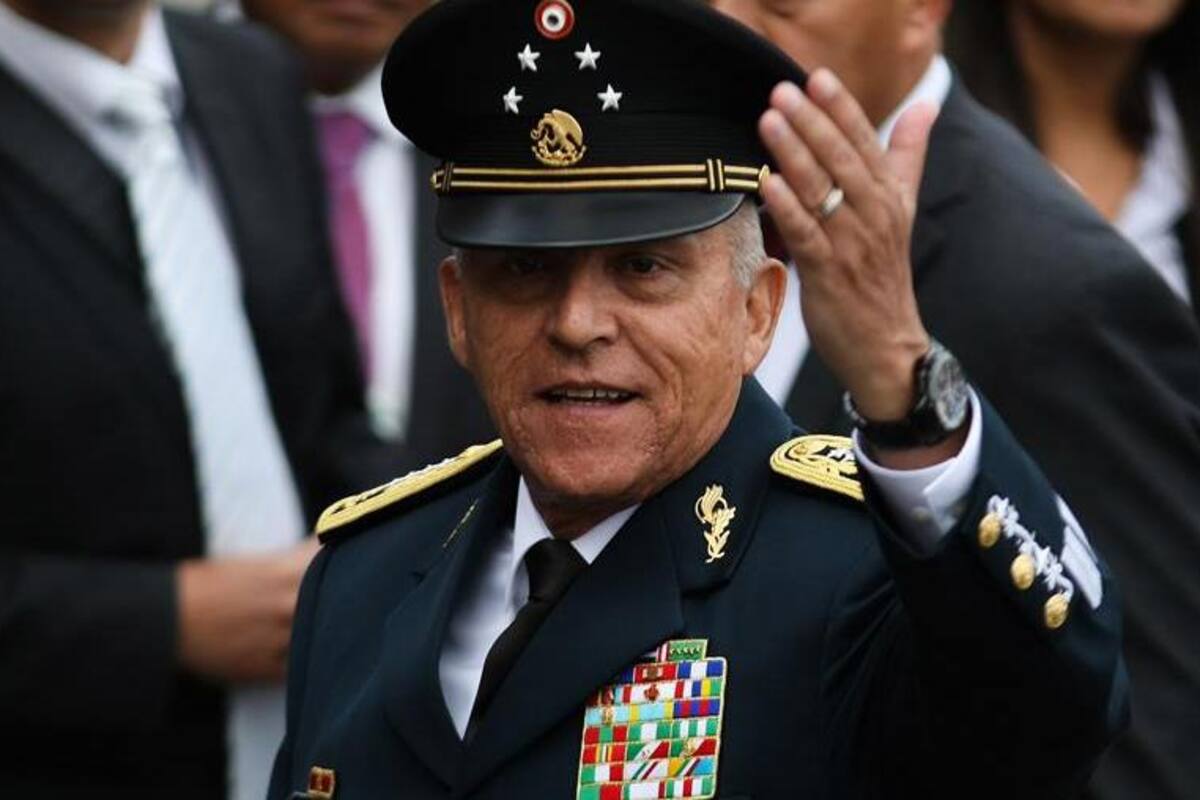México espera el arribo de Cienfuegos, un éxito diplomático, pero impredecible
