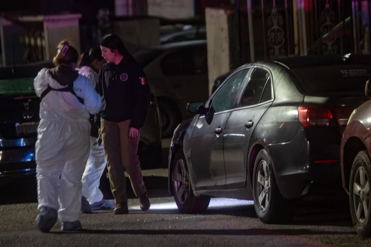 Asesinan a hombre dentro de un vehículo en la colonia Presidentes