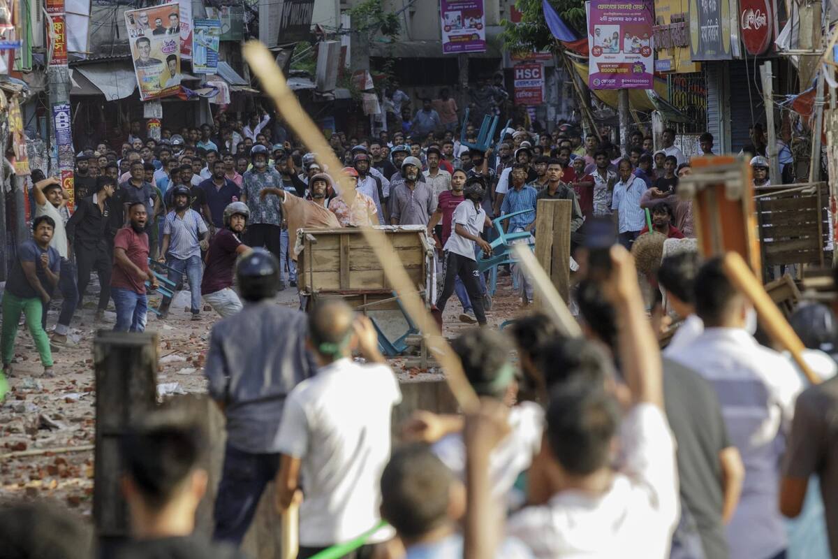Protestas estudiantiles en Bangladesh ocasionan la muerte de 19 pesonas