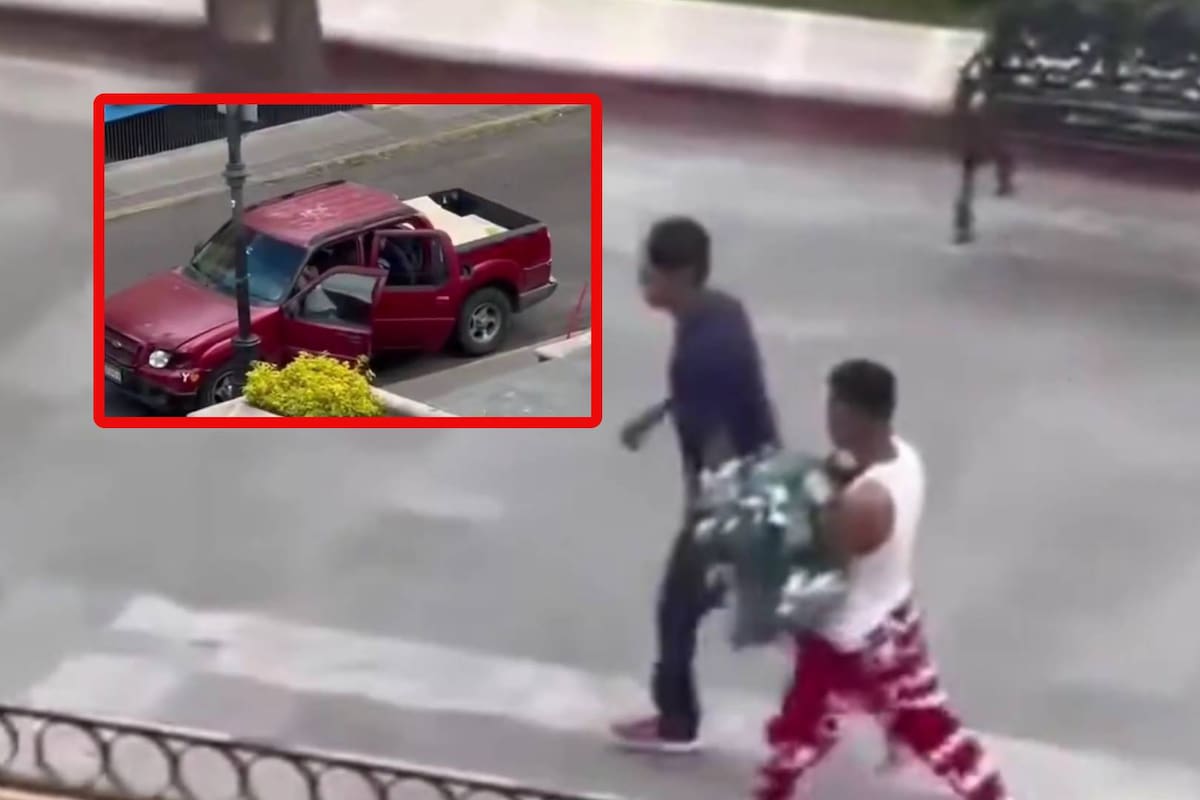 ¡Las metían en una camioneta! Detienen a dos hombres por capturar palomas con red en el centro de Aguascalientes