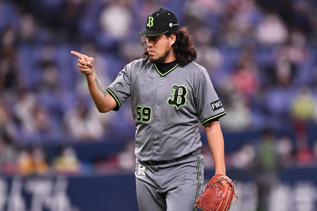 Mexicano César Vargas logra su primer triunfo en beisbol japonés