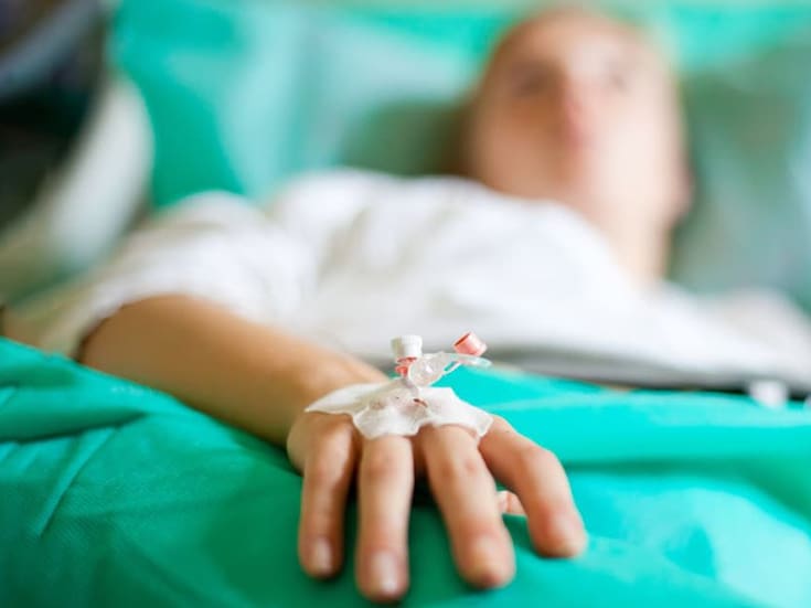 INEGI revela que México vive una dualidad en mortalidad: la población general muere mayoritariamente por enfermedades crónicas no transmisibles y la población joven enfrenta un riesgo letal por homicidios, evidenciando la necesidad de políticas públicas integrales en salud y seguridad