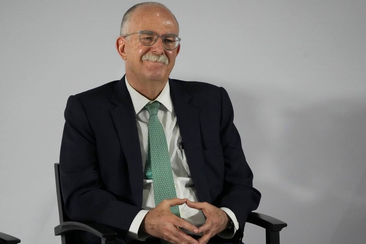 Julio Bardegué dice que no cambiará la política en contra del maíz transgénico