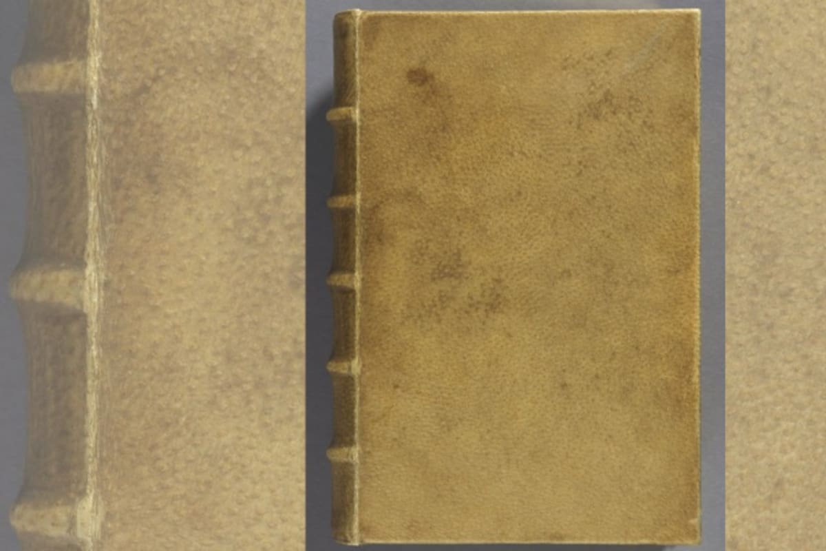 Libro de Harvard encuadernado con piel humana fue retirado de su biblioteca