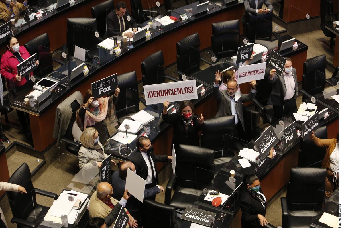 Aprueban reforma de consulta popular; se enjuiciará a ex presidentes