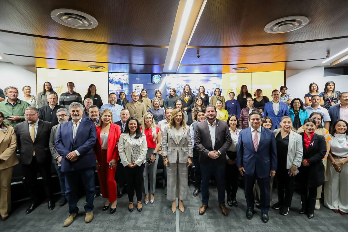 La gobernadora Marina del Pilar ha focalizado los programas sociales para erradicar la pobreza en la entidad.