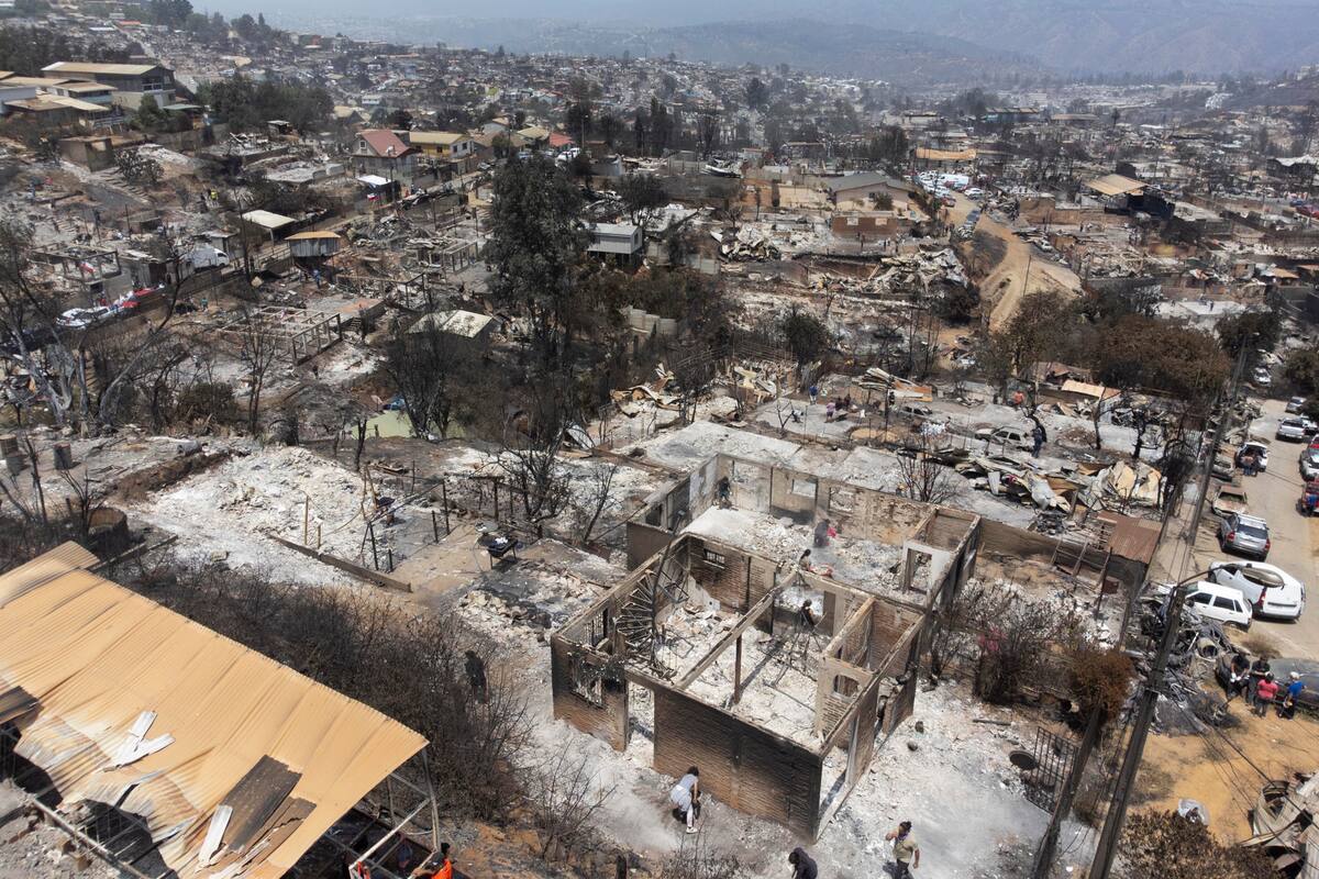 Cifra de muertos en incendios en Valapaíso aumenta a 132