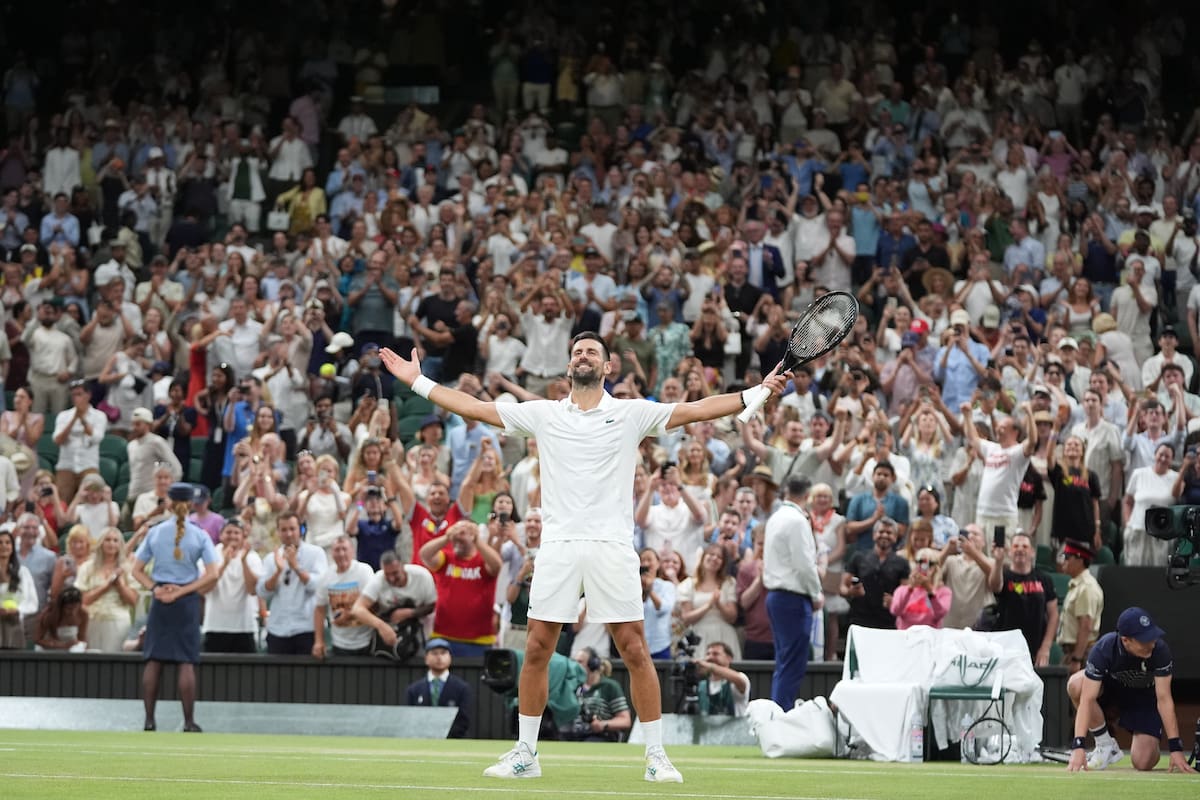 Novak Djokovic juega su partido más largo en su historia en Wimbledon y se mete a las semifinales