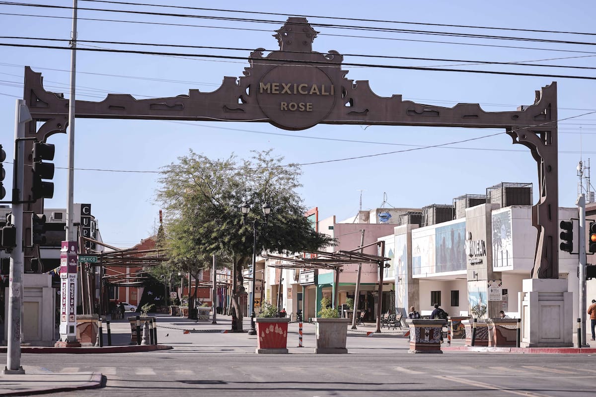 Reabren circulación vehicular en calle Reforma entre semana