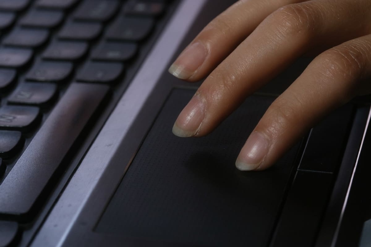 Buscan tipificar más modalidades de violencia digital