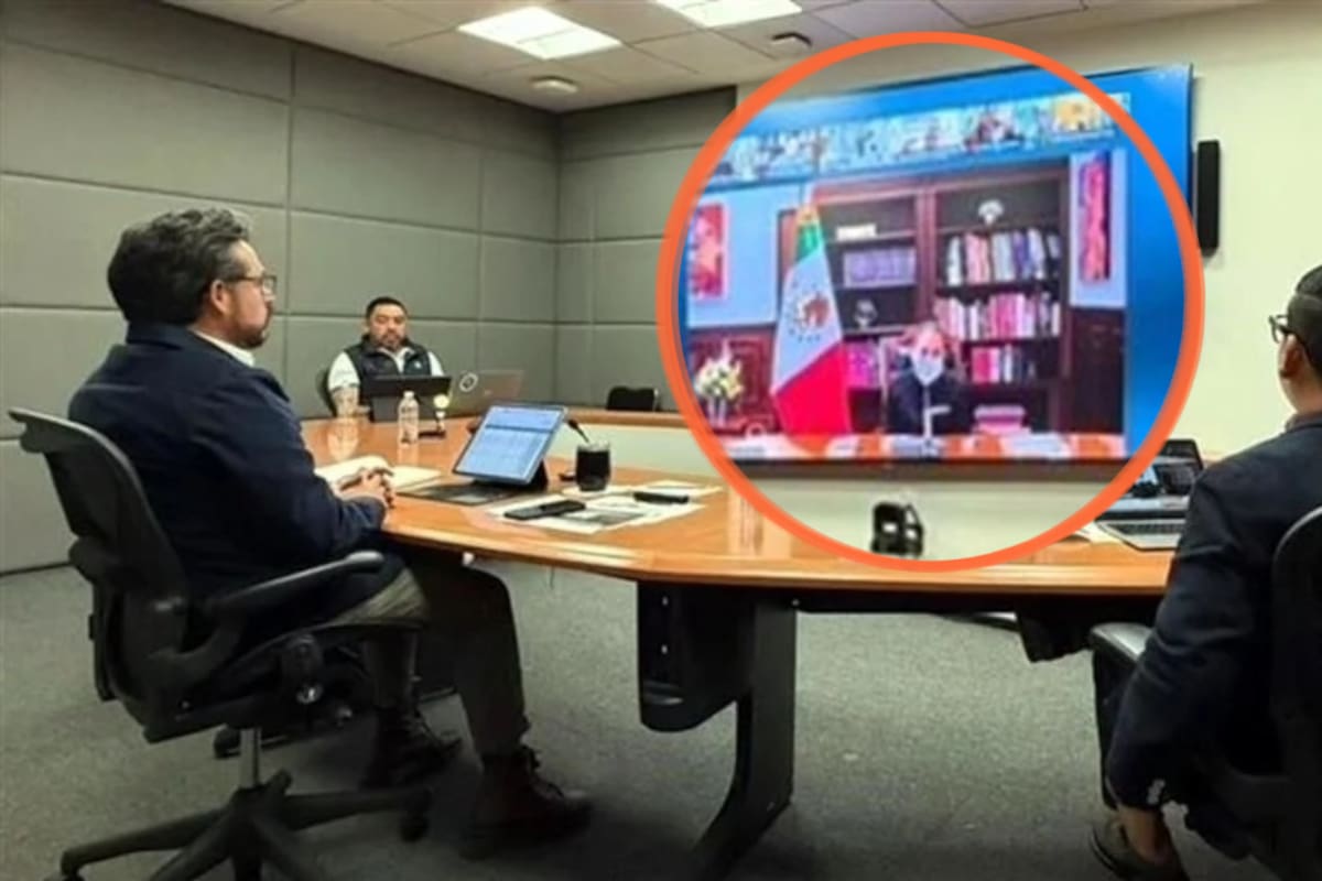 Claudia Sheinbaum aparece con cubrebocas durante una reunión virtual con el IMSS después de informar que tenía una gripe fuerte, tos y fiebre y que sus médicos le recomendaron guardar reposo
