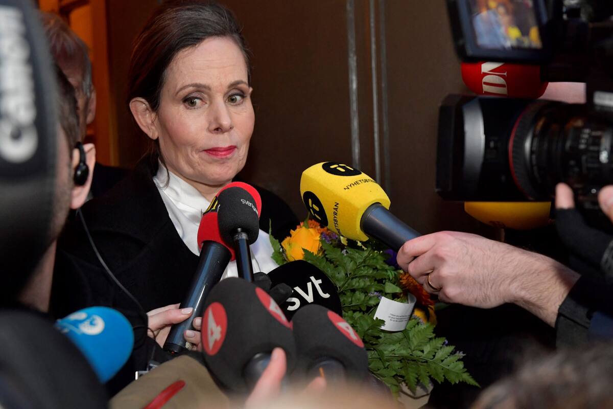 Muere primera mujer frente al organismo del Nobel de Literatura