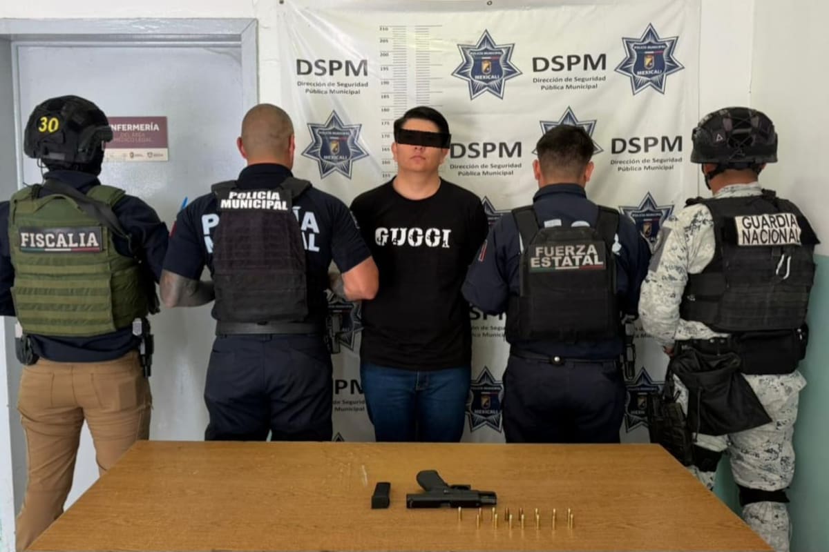 Persecución al oriente de Mexicali; hombre armado detenido