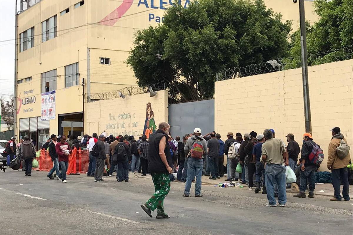 Requiere apoyo el Desayunador Padre Chava en Tijuana