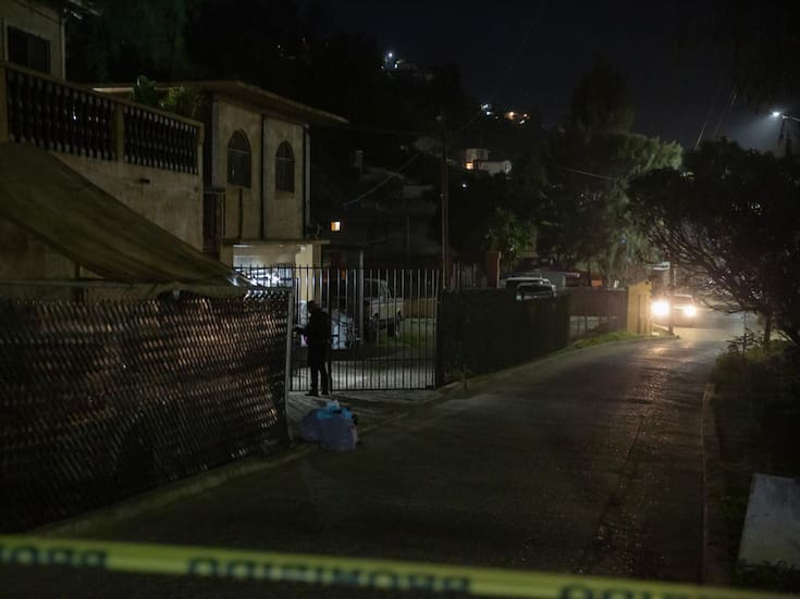 Hallan cuerpo encobijado en la colonia Manuel Paredes