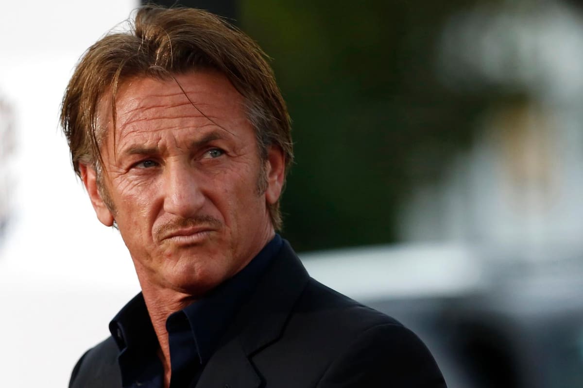 Sean Penn "amenaza" con abandonar serie si no se vacuna todo el equipo de producción