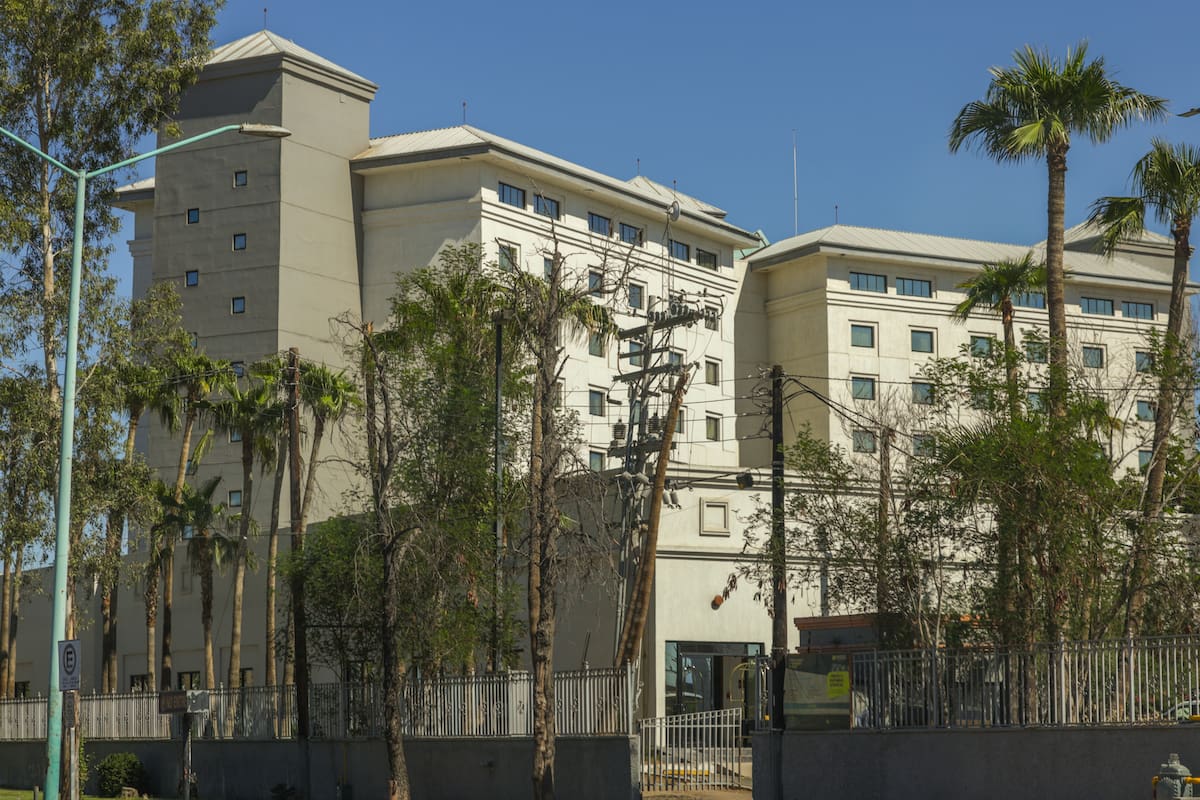 Busca Mexicali frenar caída de ocupación hotelera en verano con ofertas y eventos deportivos