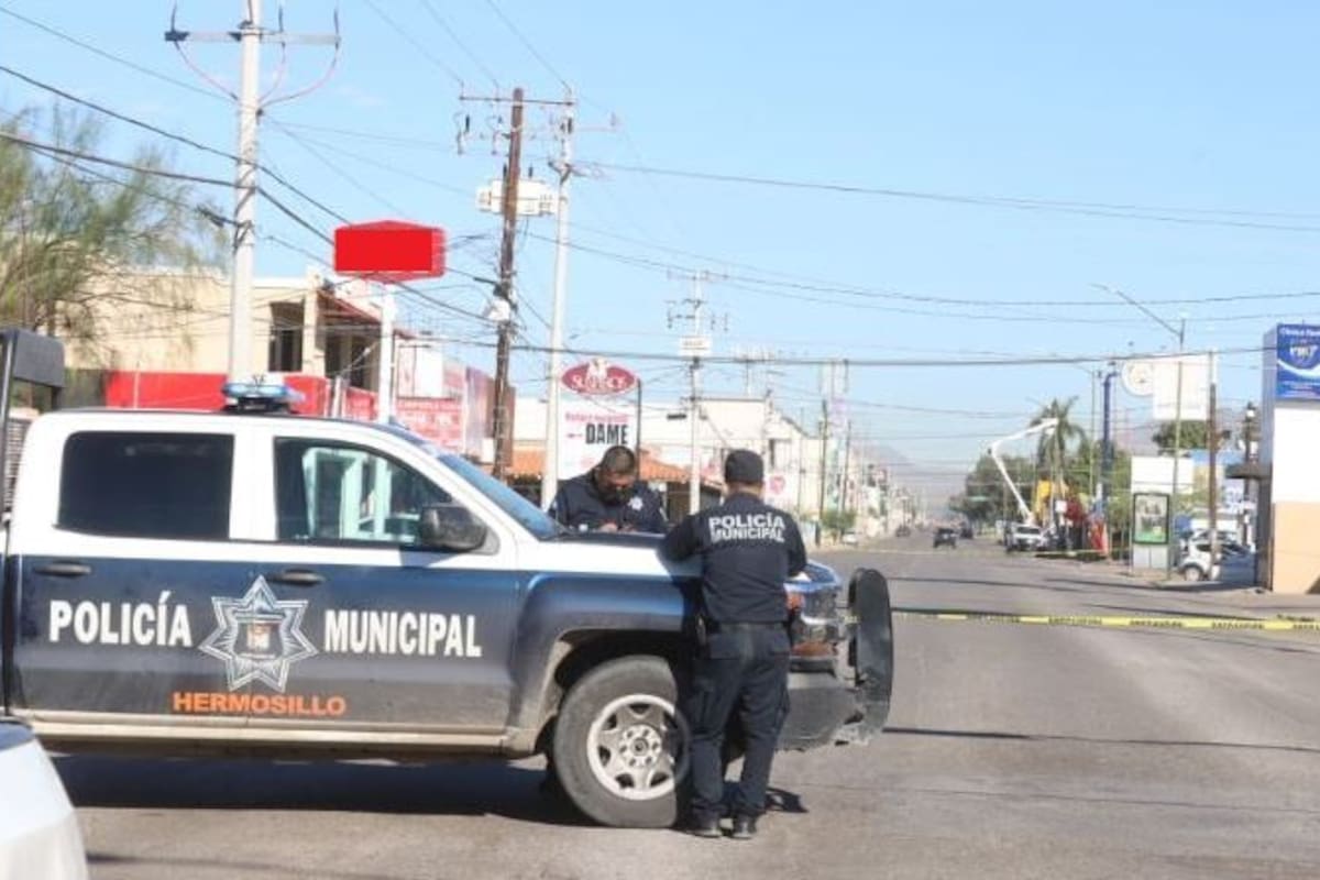 Intenso movimiento policíaco se registró por hallazgo de municiones en transitada avenida de Hermosillo