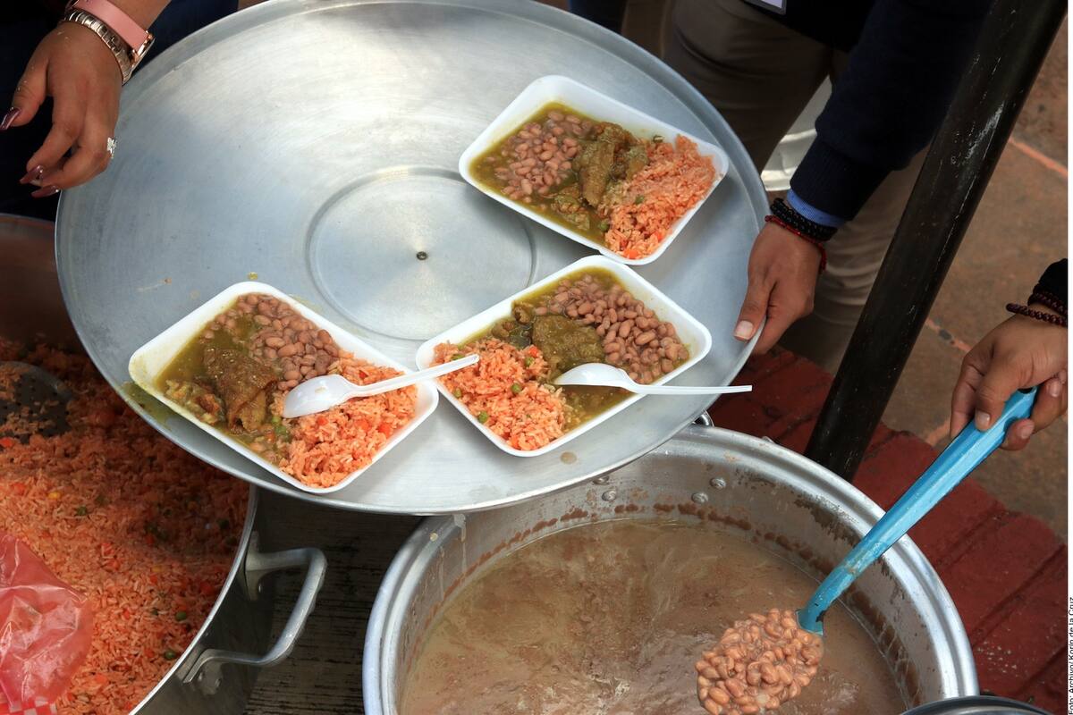 Mexicanos desperdician en comida más de 2 mil pesos al año