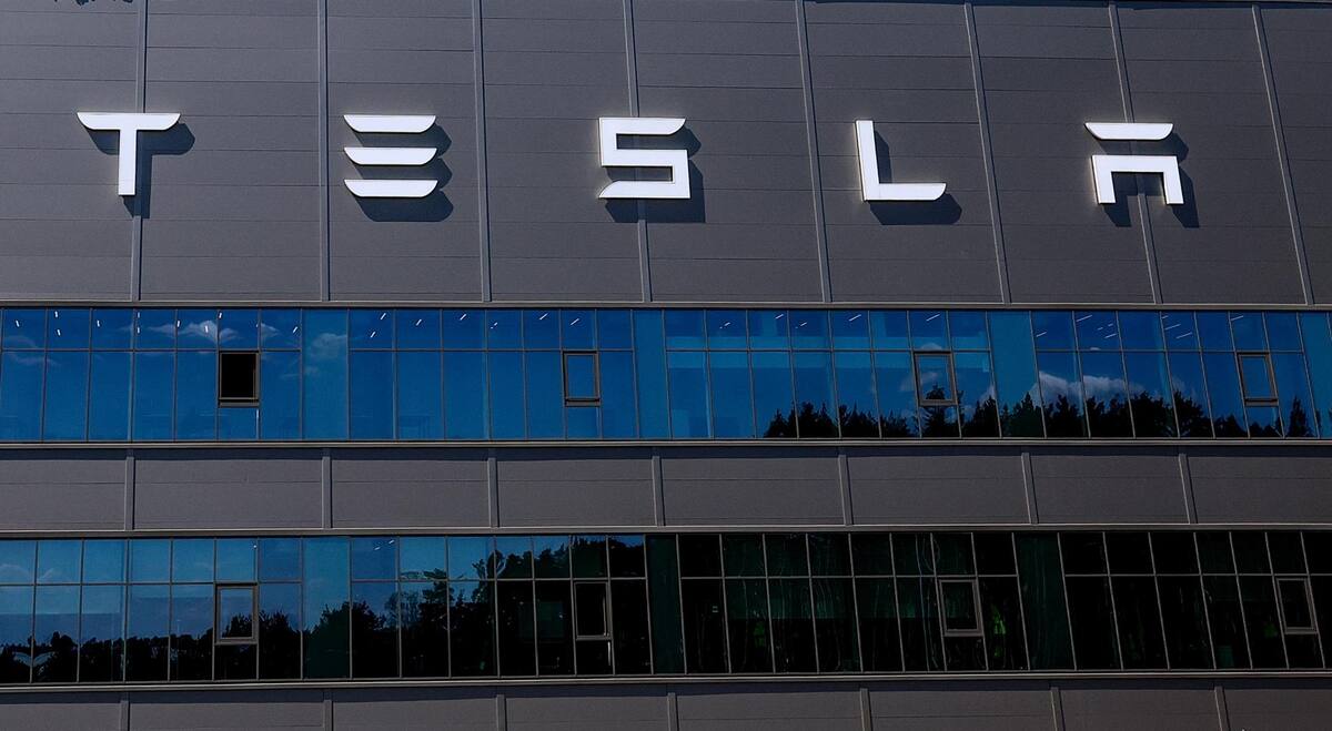 De momento, Musk y Tesla se enfrentan a un generalizado "no" de los inversores institucionales. | Archivo/EFE