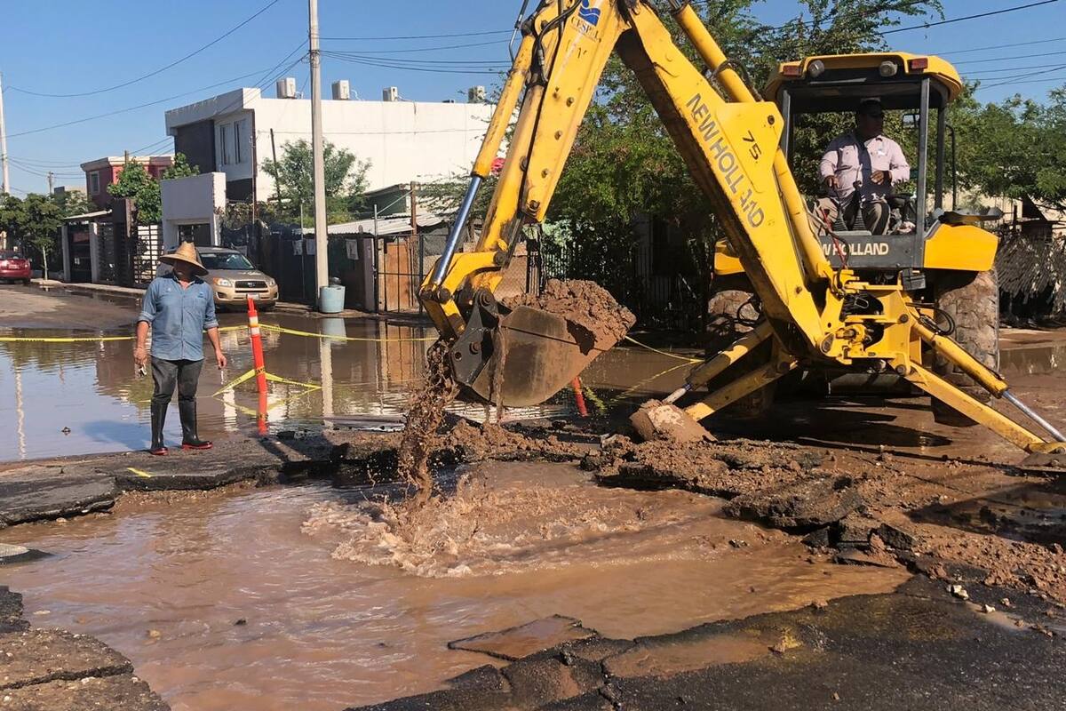 Afectan fugas de agua a 35 colonias