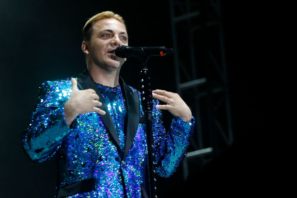 Cristian Castro revive al divo en el Valle