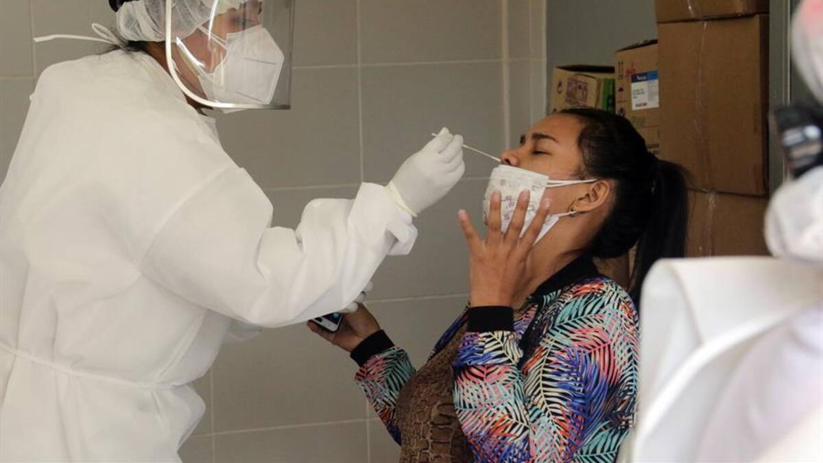 Bolivia tendría hasta cuatro variantes del Covid-19 en circulación