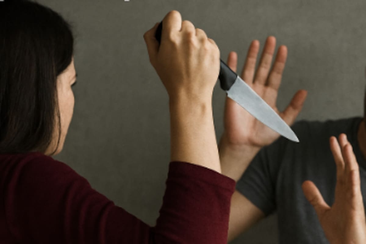 Intentó atacar con cuchillo a su pareja en Oaxaca: mujer vinculada a proceso por violencia familiar