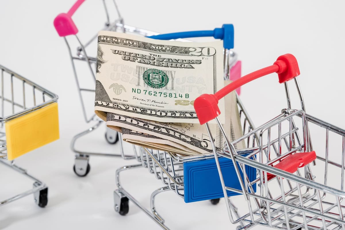 La inflación de México cae al 3.9% en mayo y se ubica por debajo de la de Estados Unidos, un hito histórico que arrastra a las bolsas por temores a tasas altas