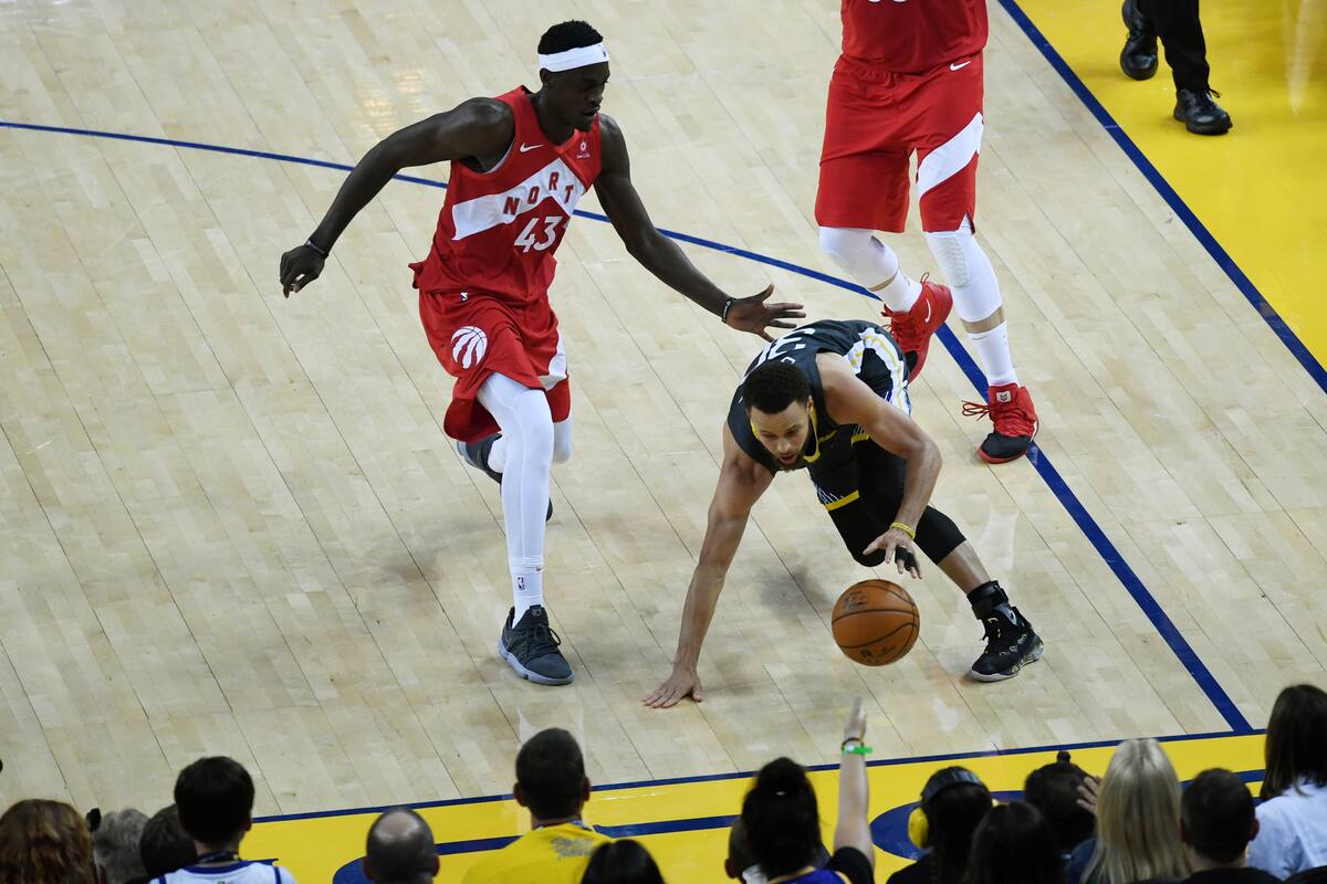 Raptors vuelve a vencer a Warriors y rozan título de NBA
