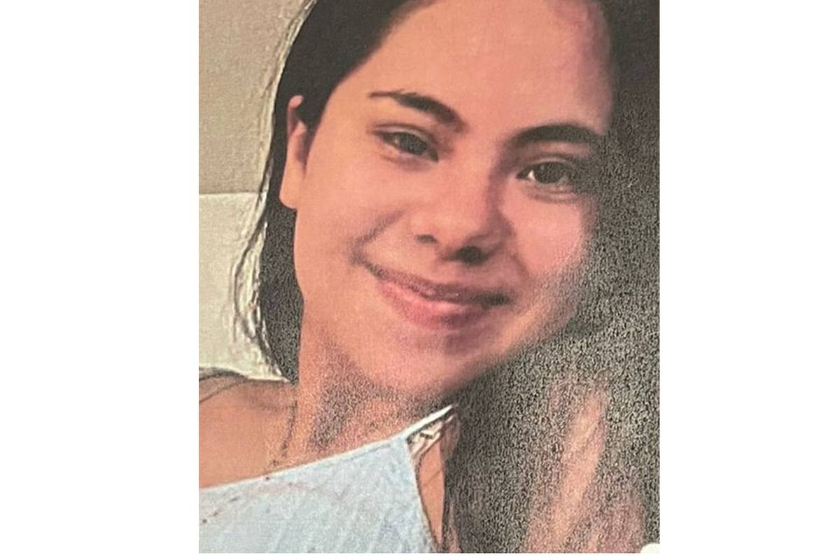 Buscan familiares a Melanie Renata Santillán Alcalá, de 15 años