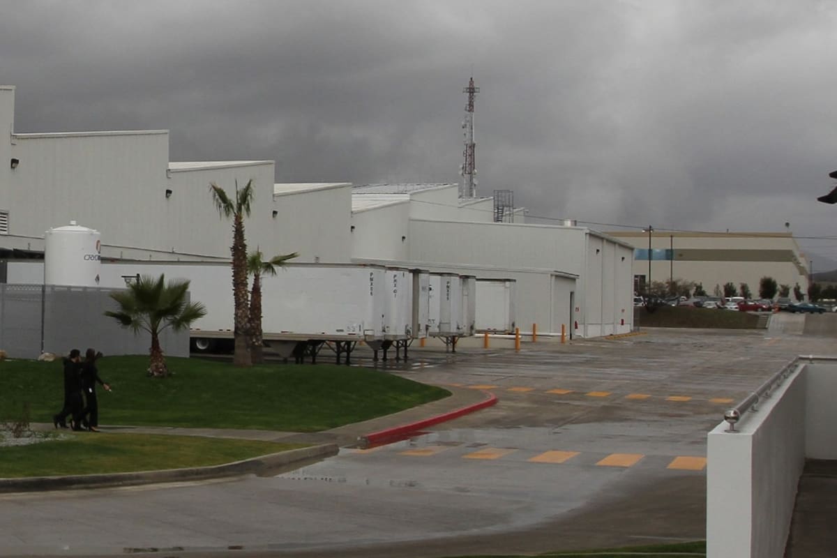 Incertidumbre ‘pega’ a naves industriales de Baja California por desocupación y aranceles