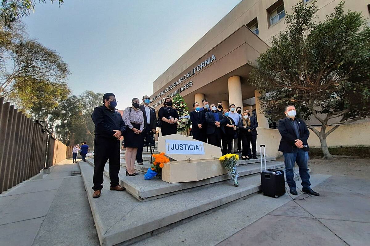 Abogados denuncian que la justicia ha muerto en BC