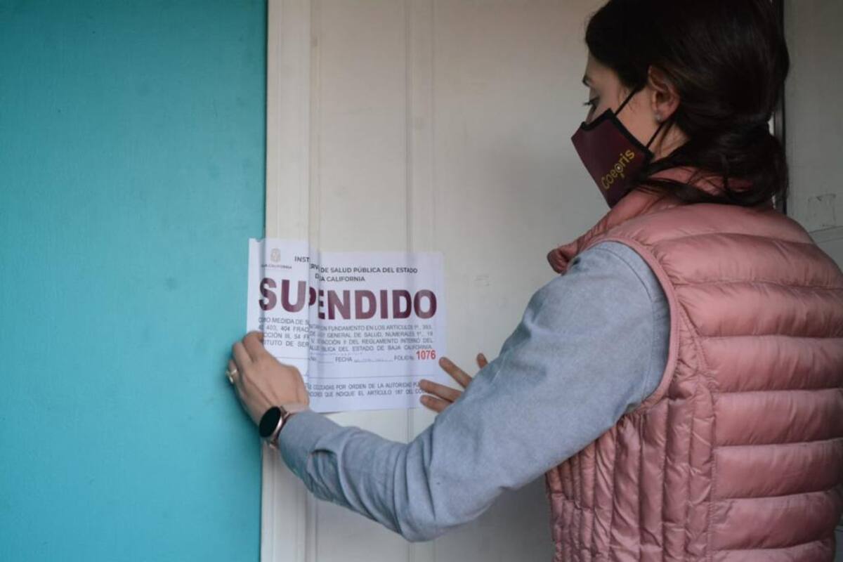 Coepris clausuró consultorio médico y farmacia por operar al margen de la ley sanitaria