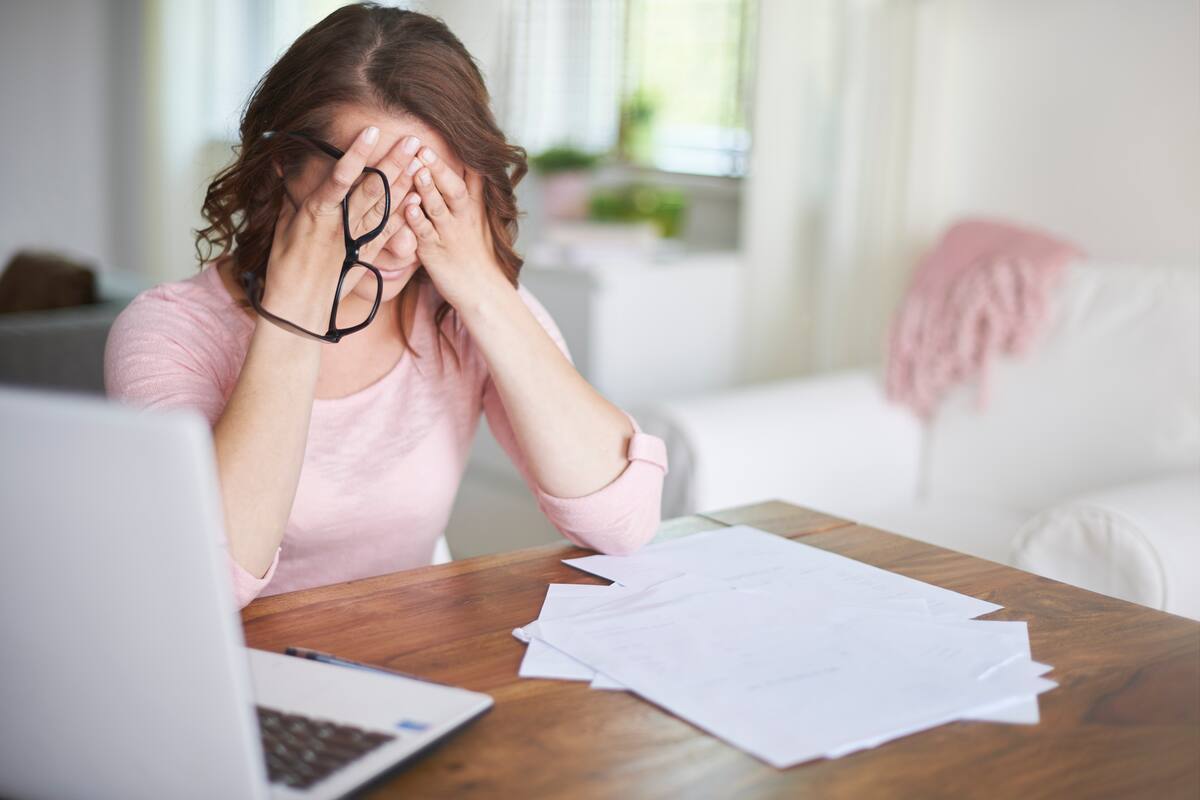 ¡Ilegales! Mensajes de tus jefes después del trabajo, conoce la propuesta de desconexión digital
