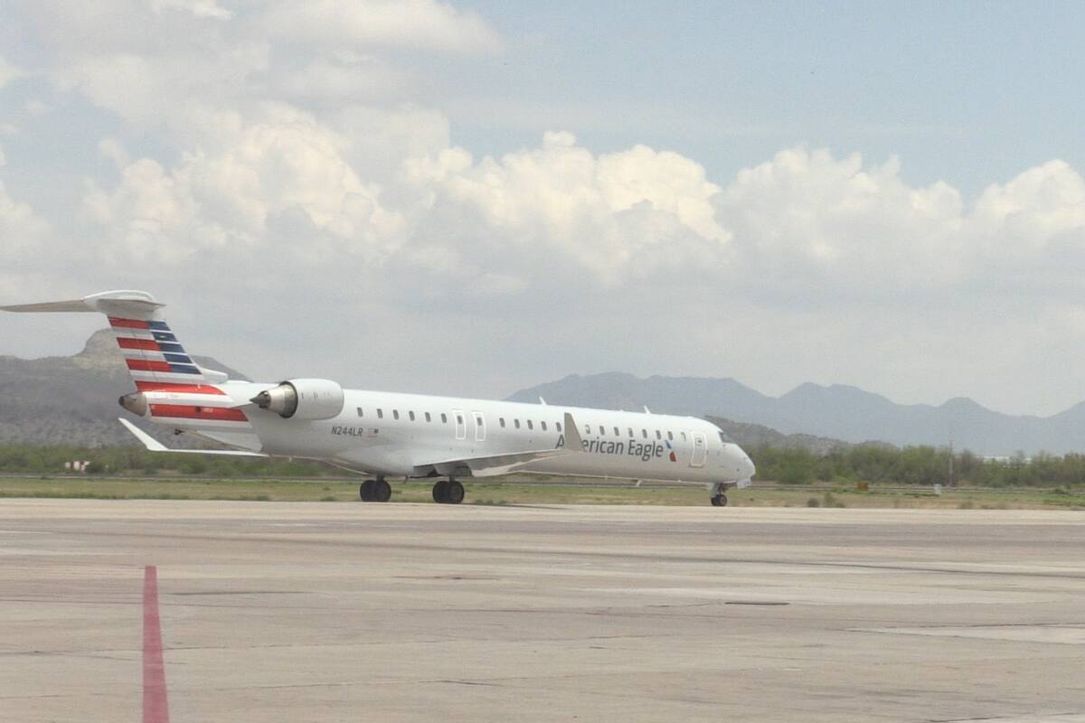 Opera con vuelos llenos ruta Hermosillo-Phoenix