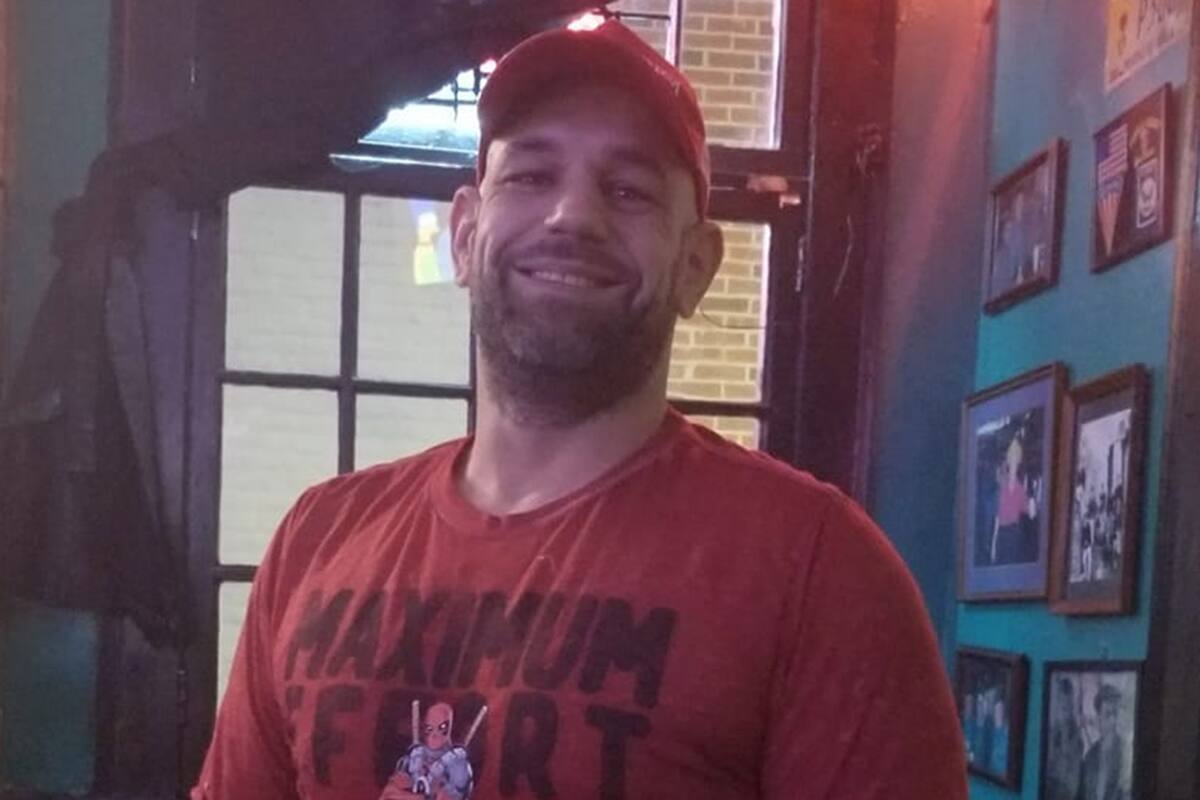 Luchador Justin Thornton muere tras violento nocaut; estuvo hospitalizado dos semanas