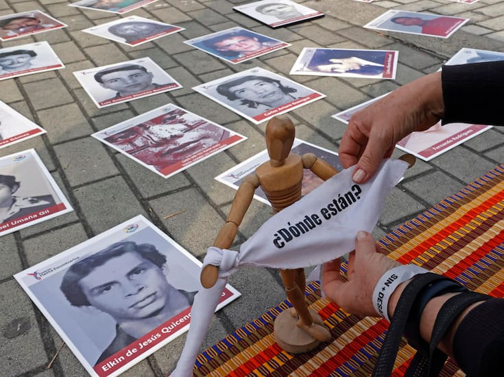 Prohíben colocar fichas de búsqueda de personas desaparecidas en parques y zonas turísticas de los Pueblos Mágicos de Veracruz; familias denuncian la falta de sensibilidad y continúan sus labores de difusión y búsqueda pese a las restricciones