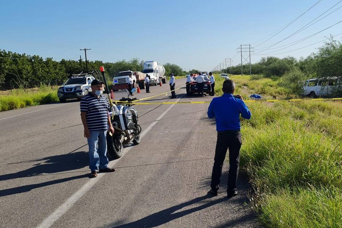 Reportan grave a menor de edad tras accidente en carretera Hermosillo-Kino