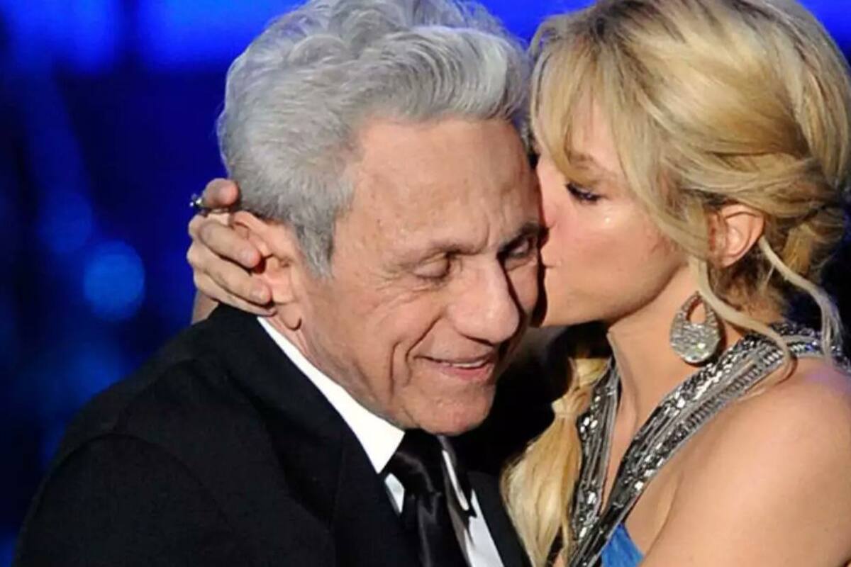 Reportan que el papá de Shakira se encuentra hospitalizado y en estado delicado