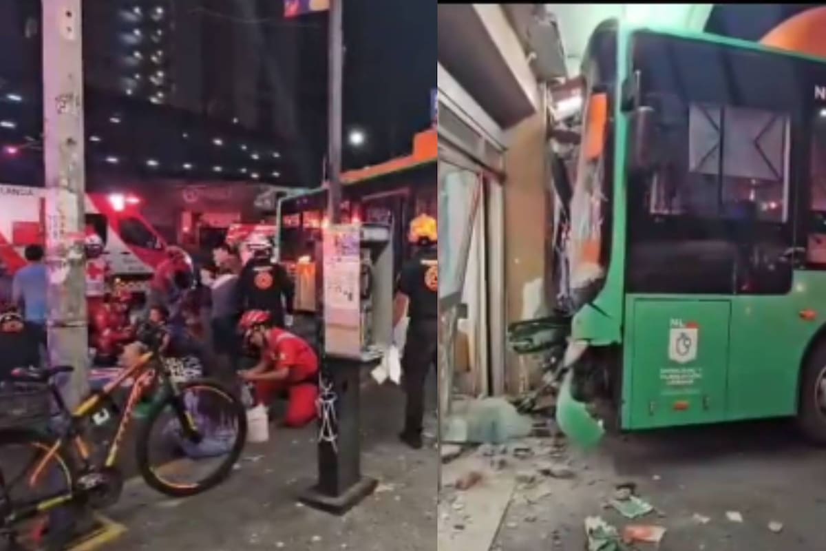 12 heridos deja choque de camión urbano contra una farmacia en Monterrey